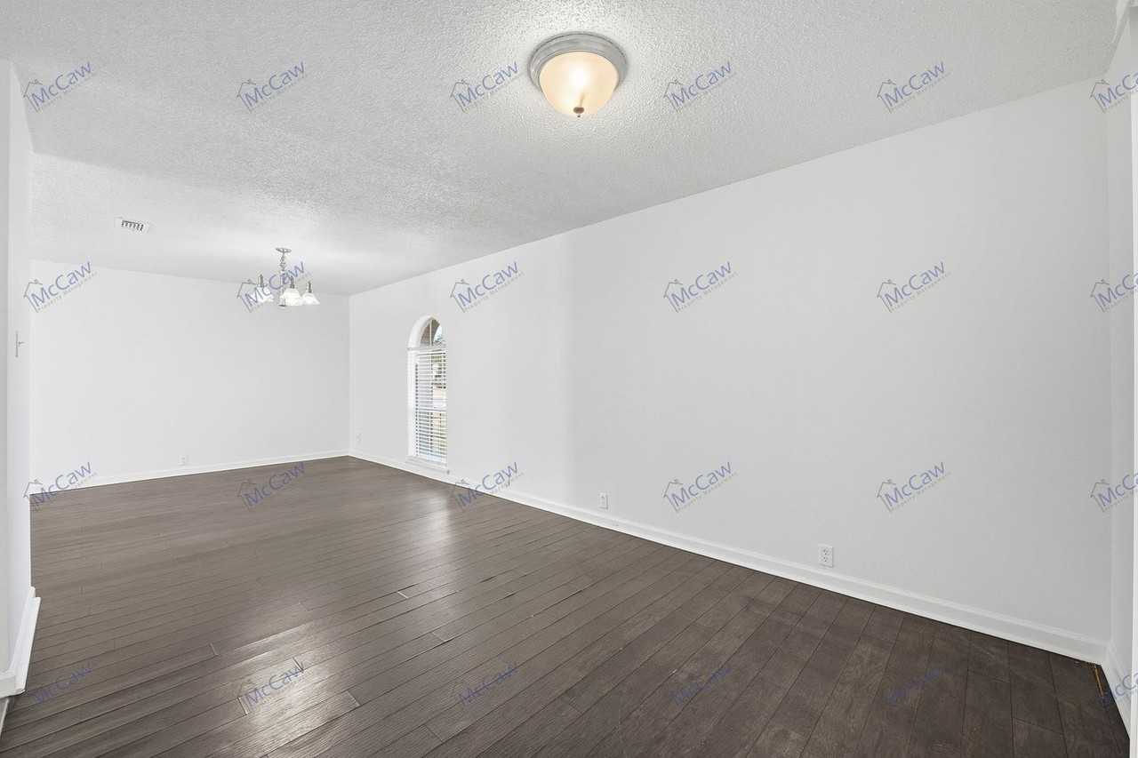 1736 Brown Trail - Photo 3 of 24