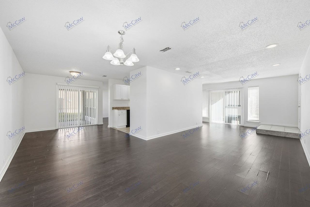 1736 Brown Trail - Photo 4 of 24