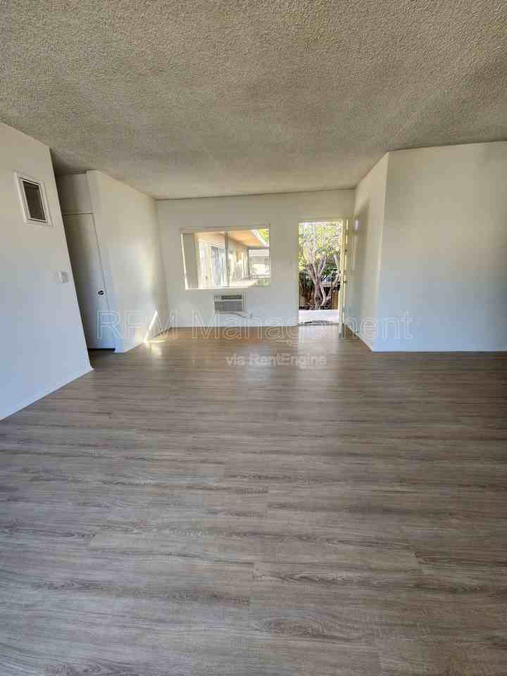 4350 Troost Avenue #12 - Photo 2 of 19