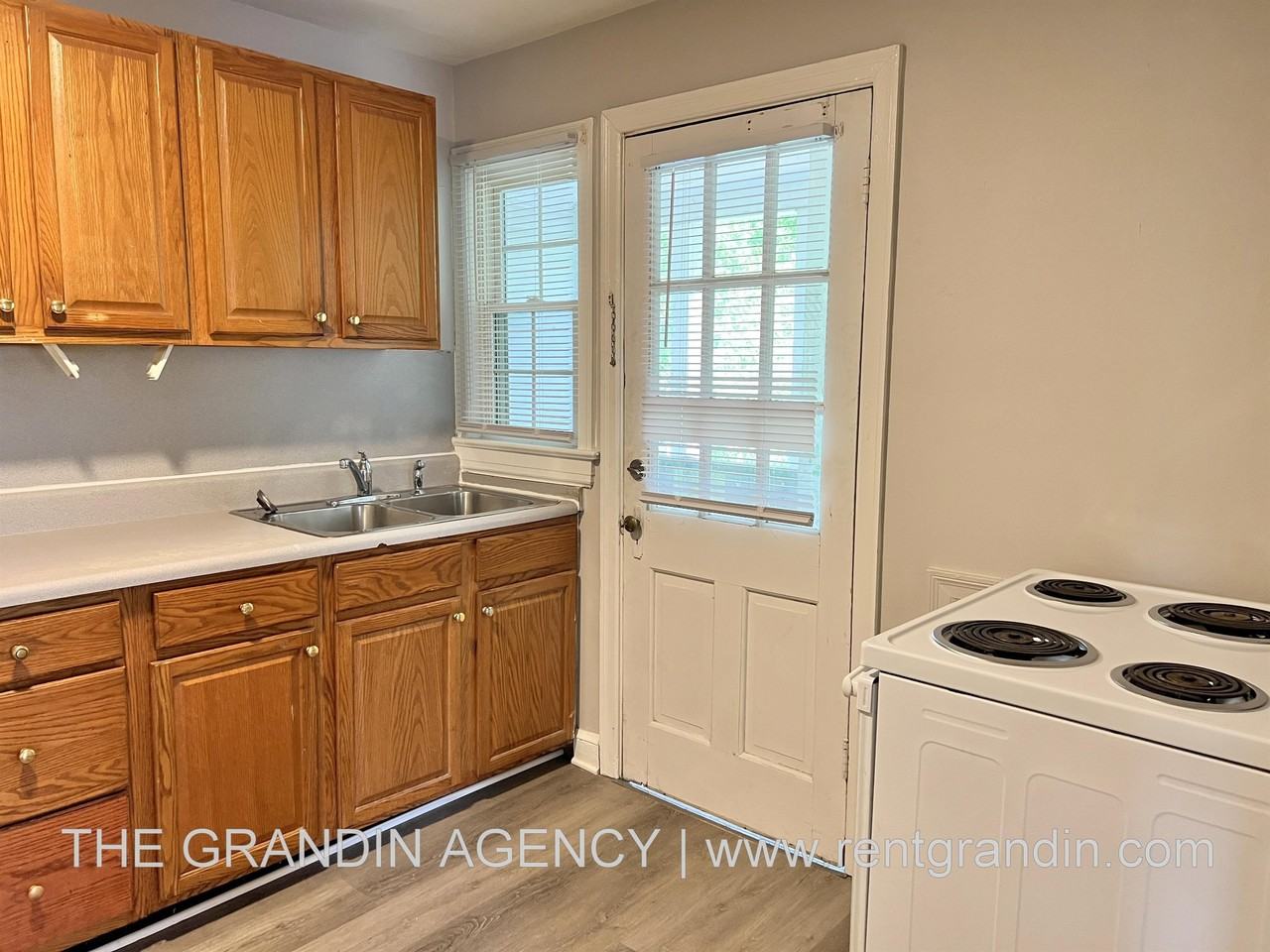 2703 Broad St Nw #6 - Photo 6 of 10