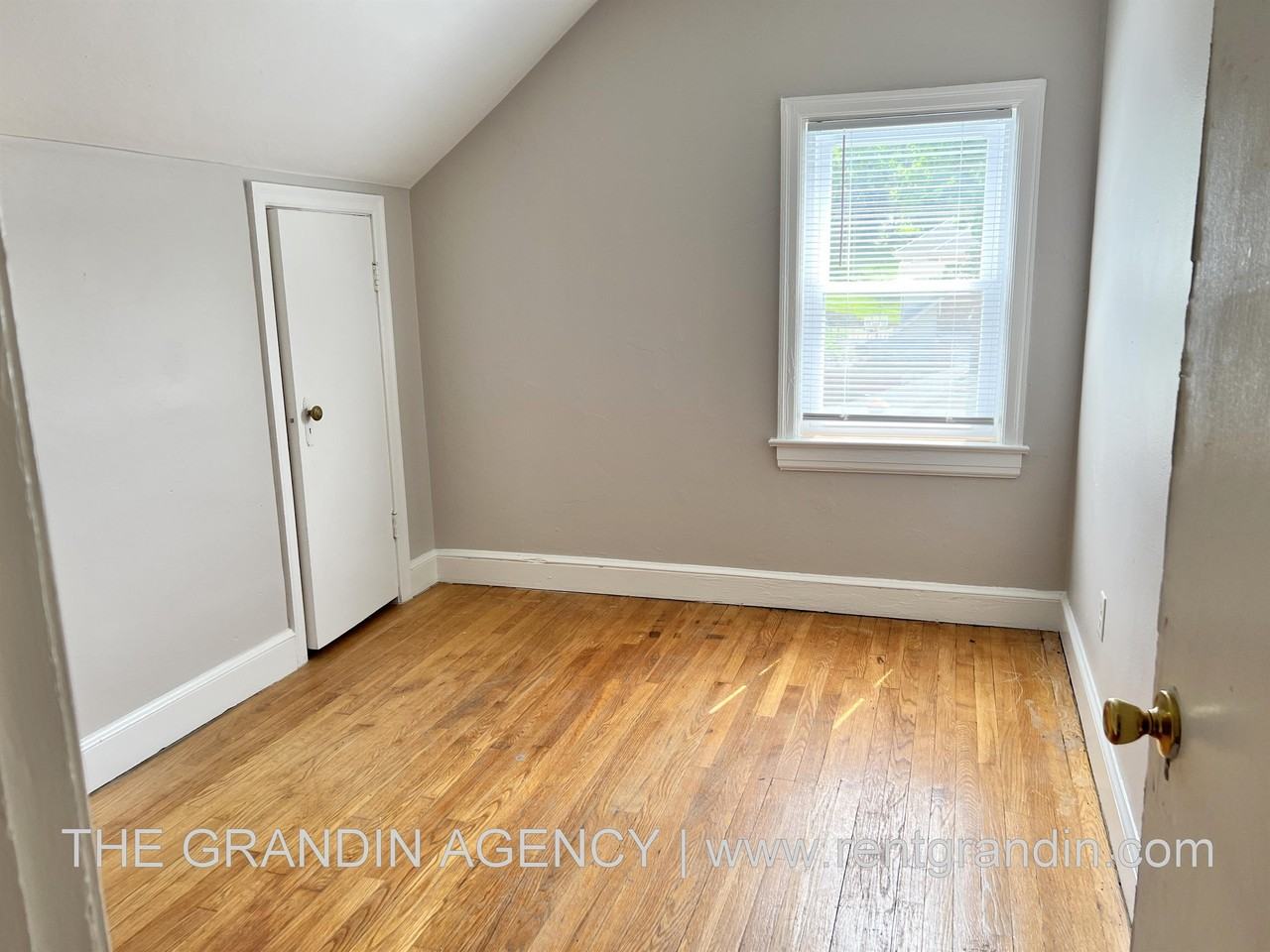 2703 Broad St Nw #6 - Photo 3 of 10