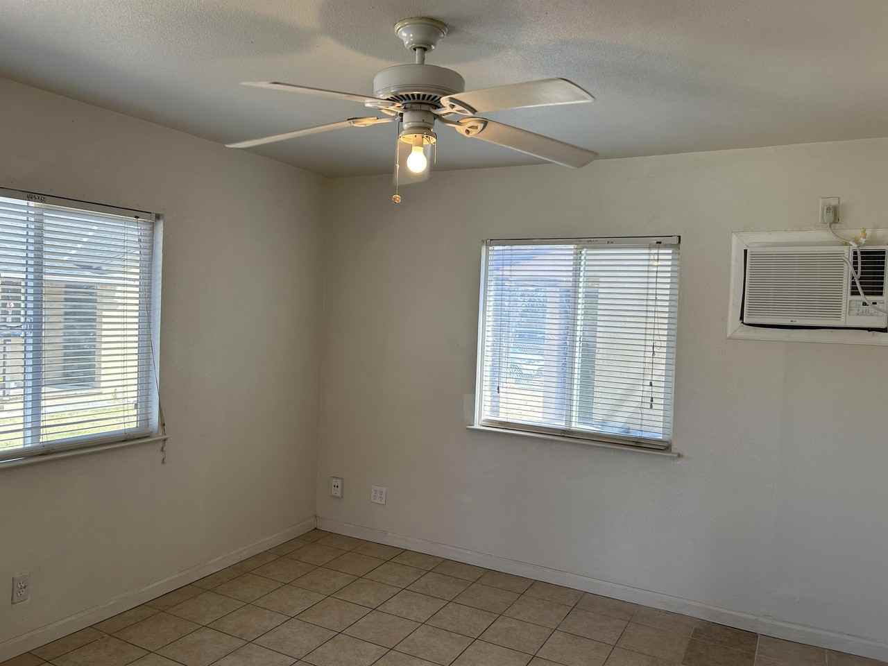 110 Pine St #1 - Photo 3 of 12