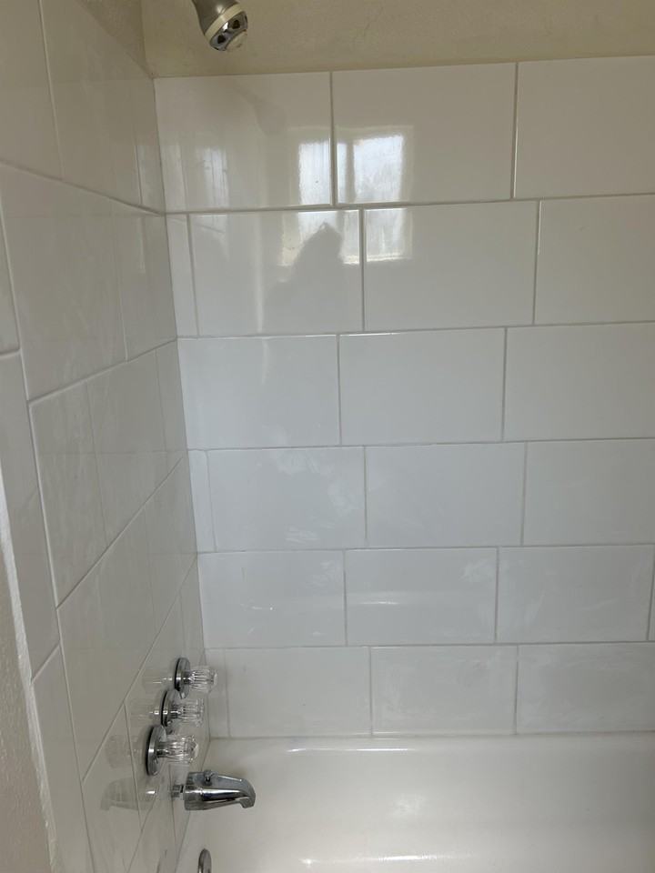 110 Pine St #1 - Photo 3 of 12