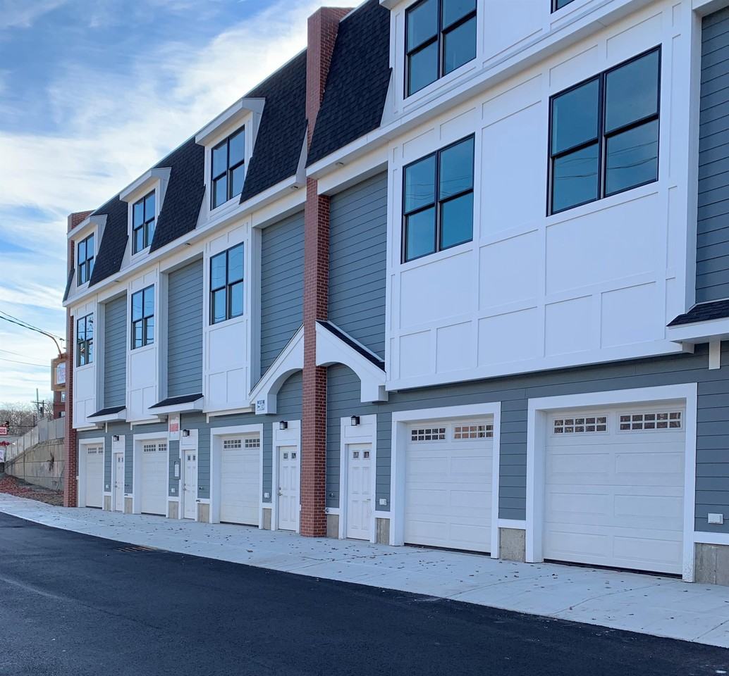 11 Goodhue St #5 - Photo 6 of 21