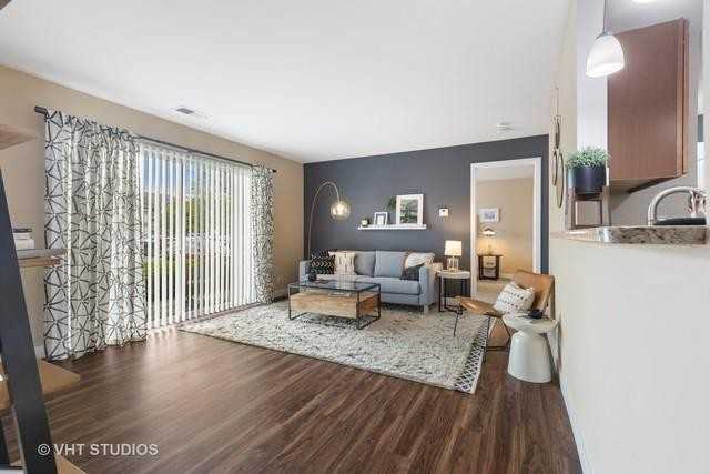 109 109 Kensington Circle #102 - Photo 6 of 14