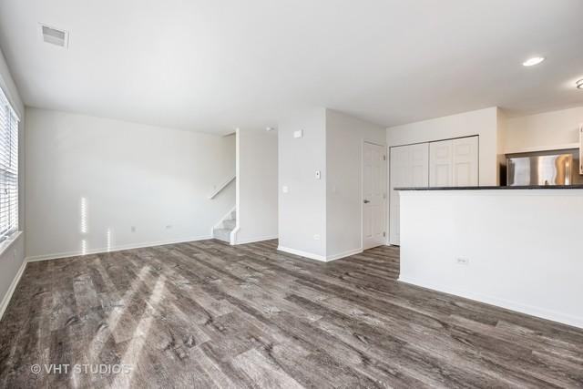 316 316 Sibelius Court #316 - Photo 3 of 15