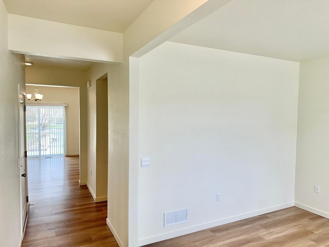 16293 Alpine Sorrel Dr - Photo 2 of 30