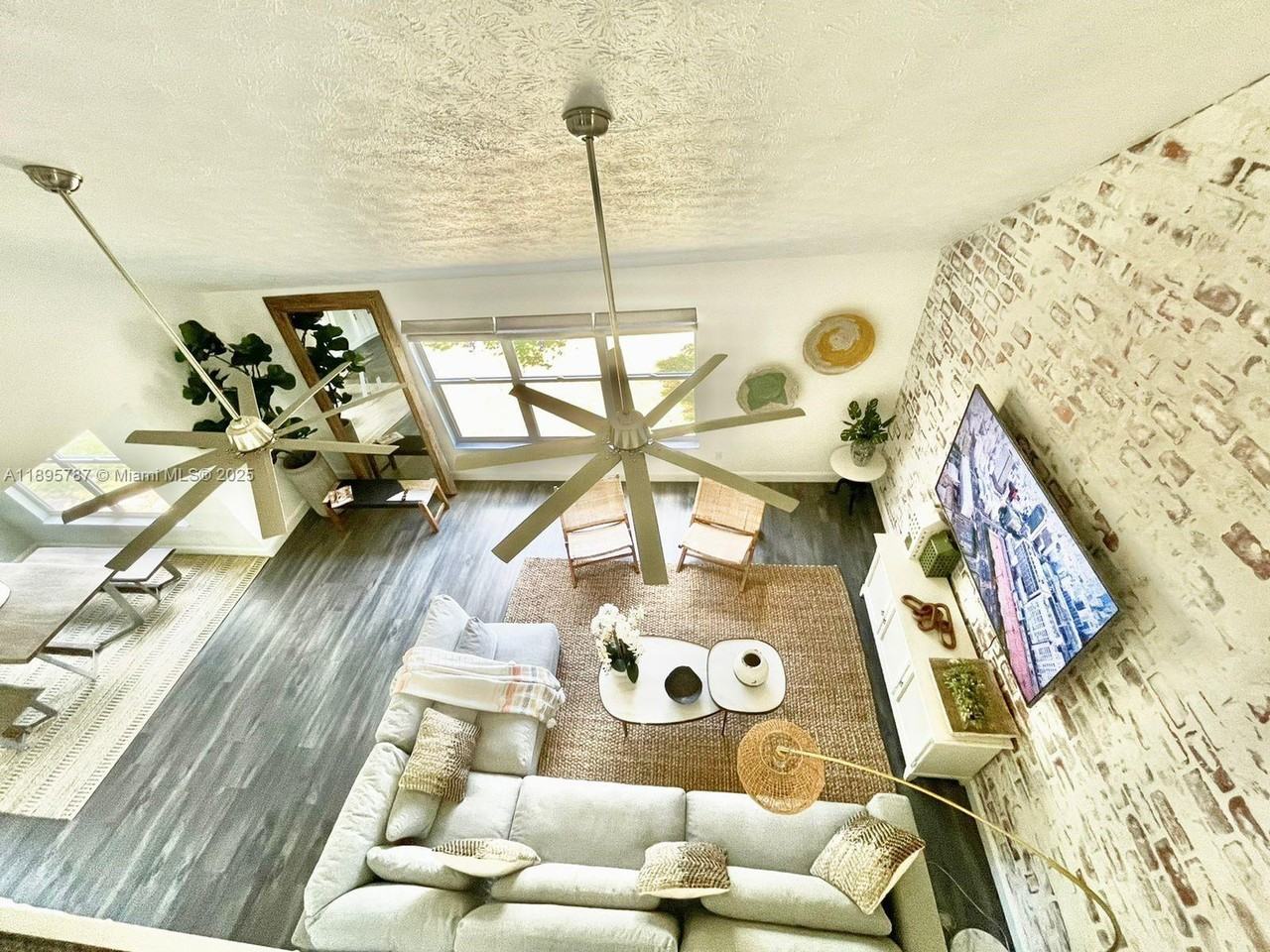 4700 Regina Dr #0 - Photo 4 of 50