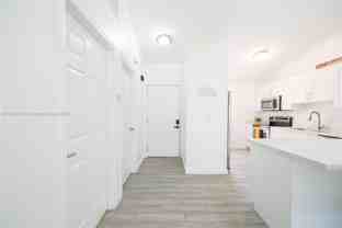 1194 Hyacinth Pl #1 - Photo 1 of 1