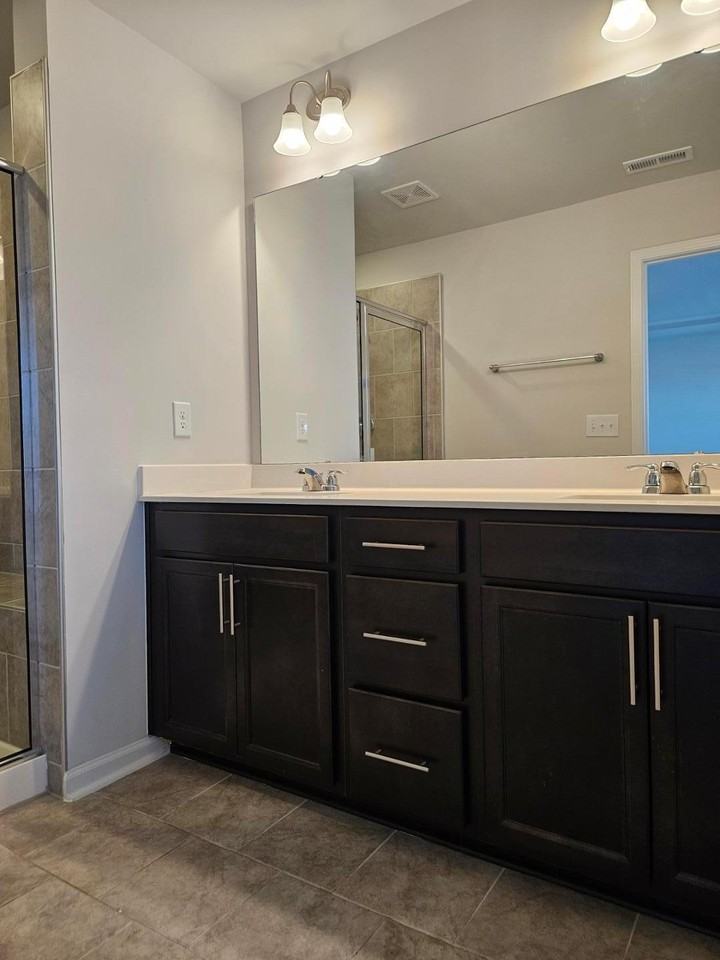 2250 Kasota Ln - Photo 6 of 28