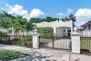 511 Nw 44th St #A - Photo 1 of 1