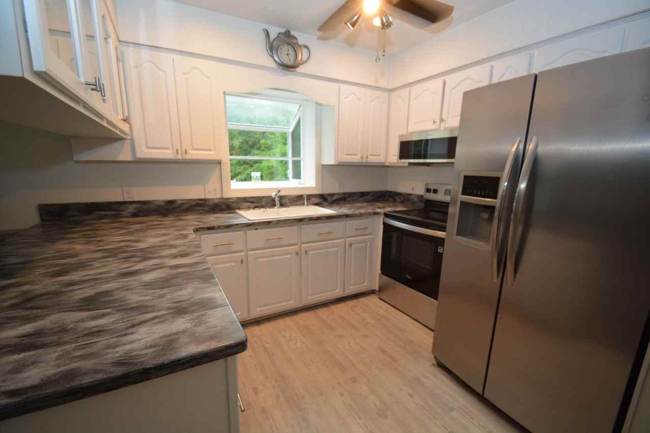 6117 Countryview Ln - Photo 2 of 13