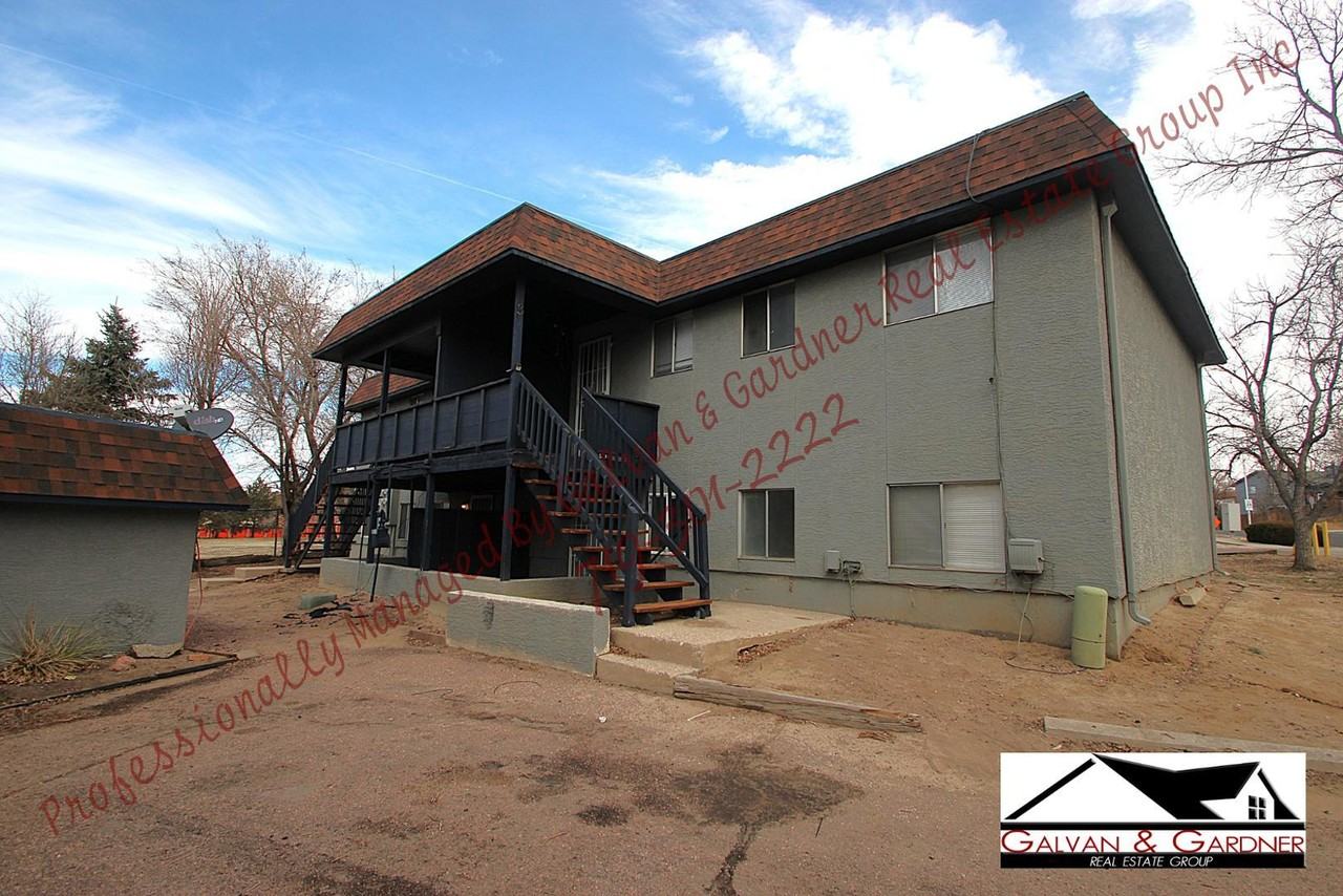 112 S Murray Blvd #1 - Photo 2 of 15