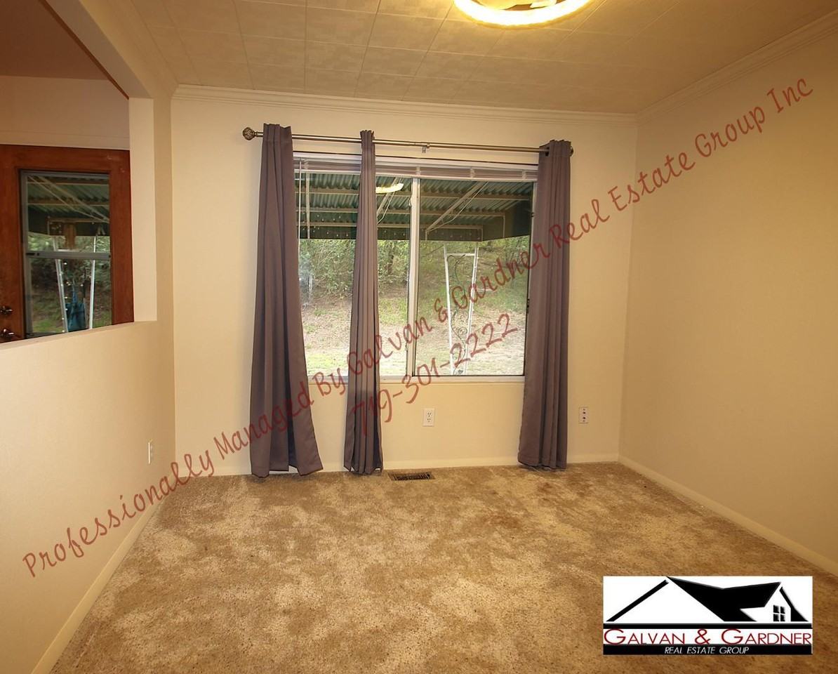 2118 Capulin Drive - Photo 4 of 17