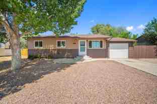 323 Mount View Ln - Photo 1 of 1