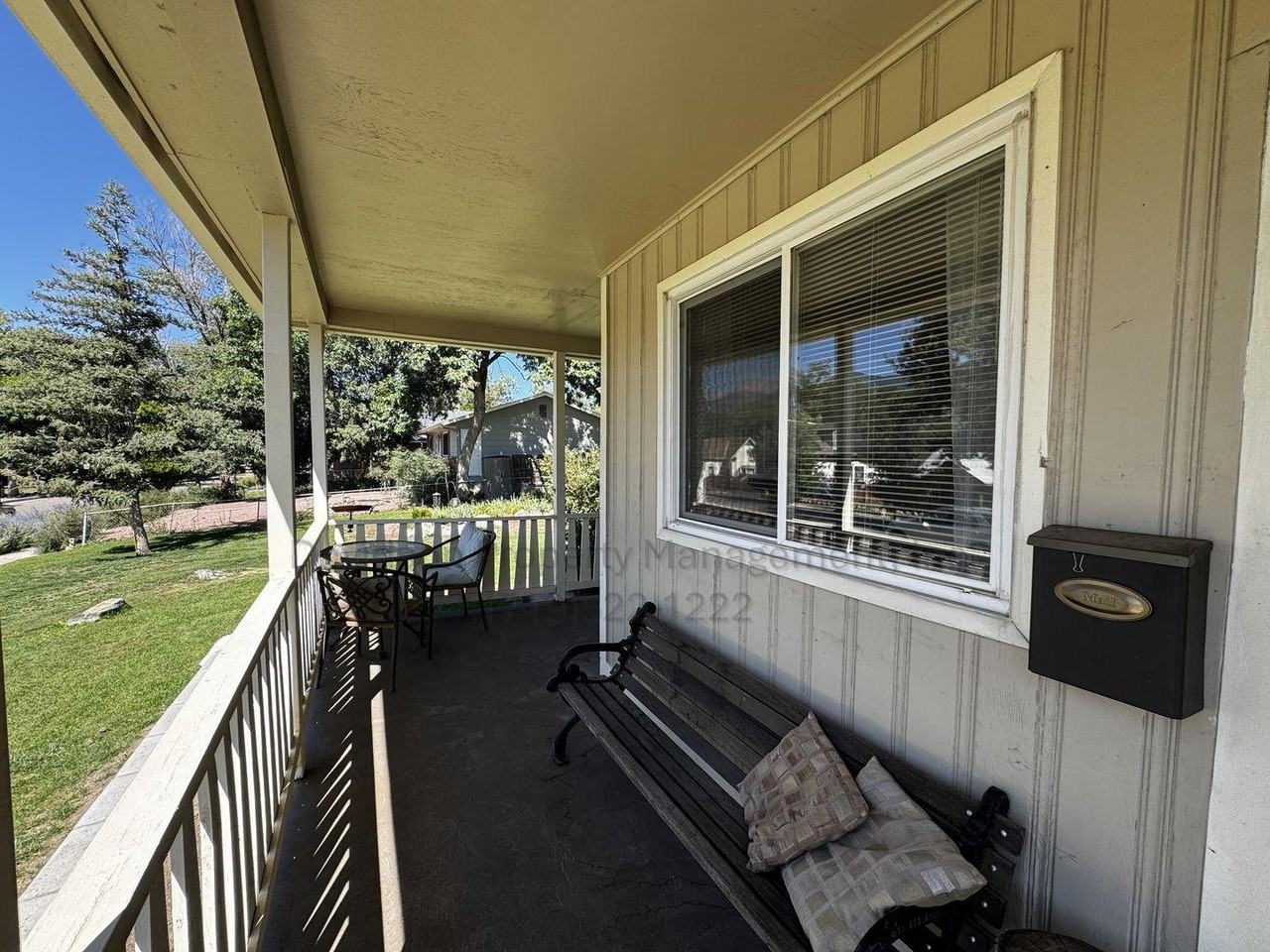 2206 W Platte Ave - Photo 2 of 28