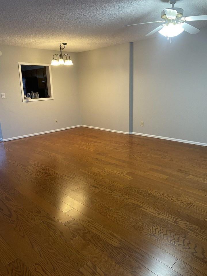 416 W Rockrimmon Blvd #C - Photo 6 of 38