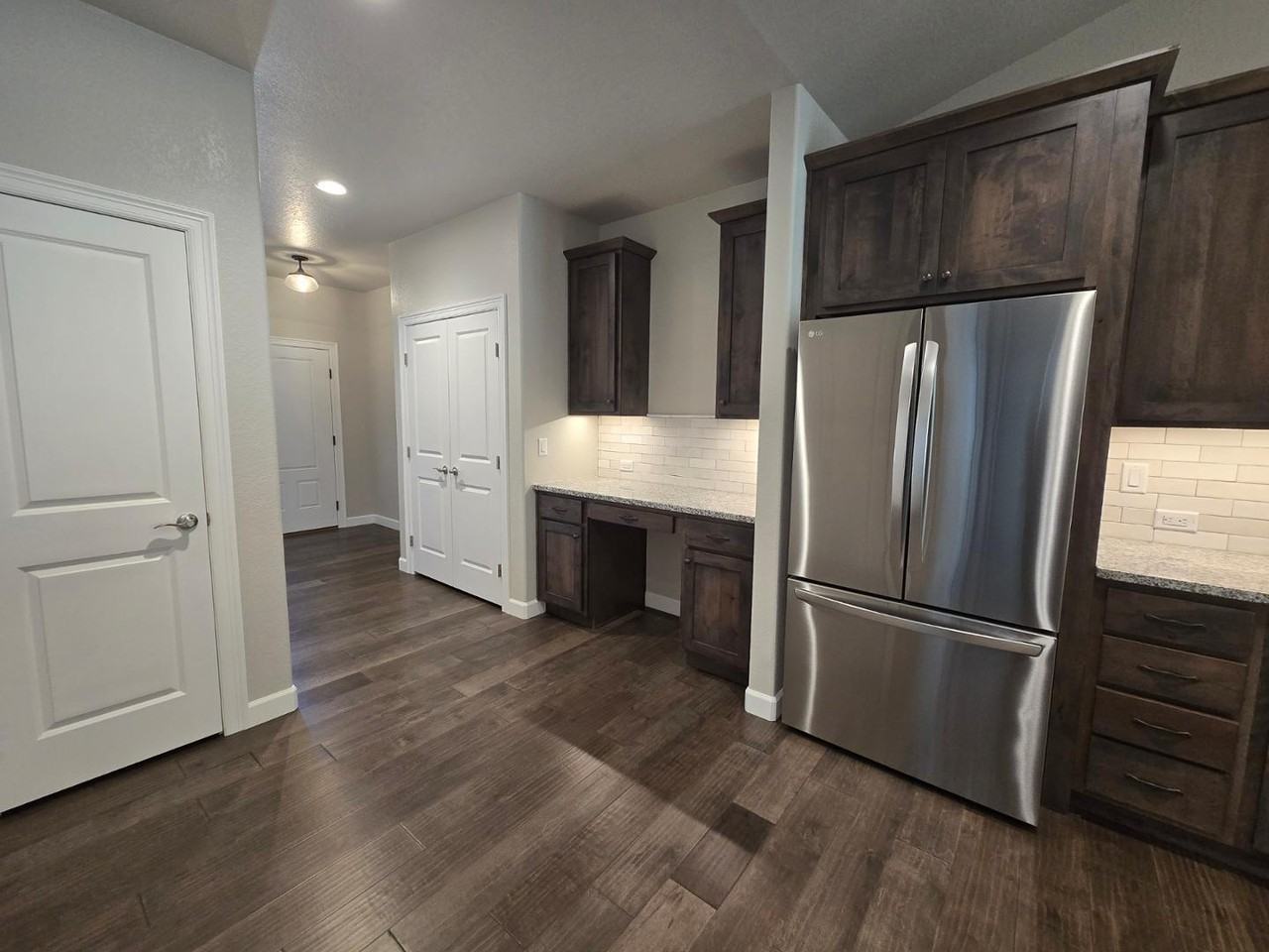 524 Brecken Ct - Photo 7 of 29