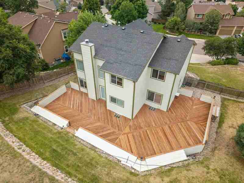 8175 Trafalger Dr - Photo 3 of 10