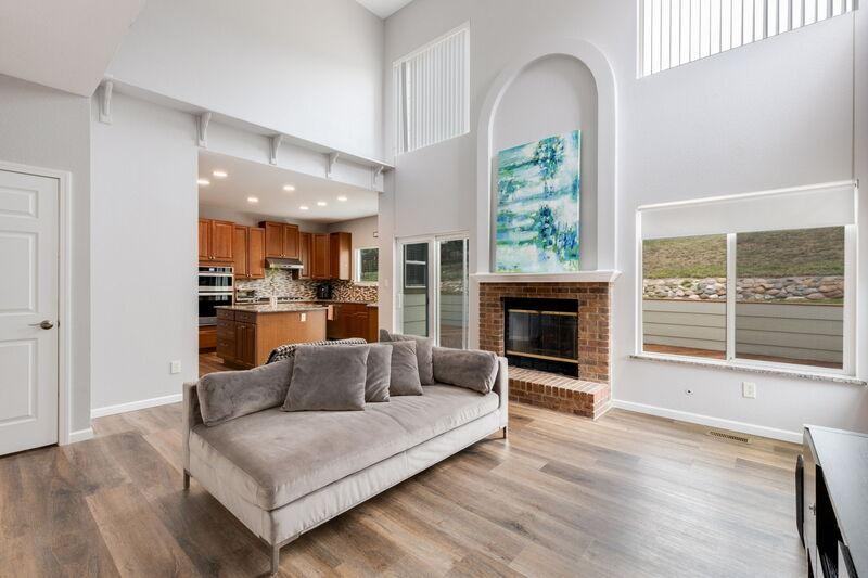 8175 Trafalger Dr - Photo 4 of 10