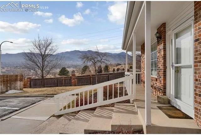 1902 Giltshire Dr - Photo 4 of 25