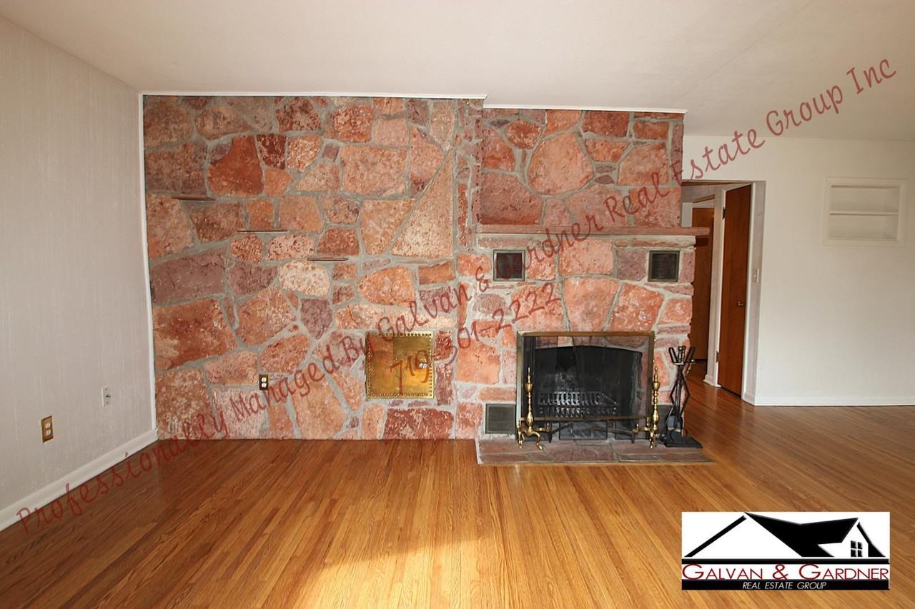 1722 East Dale Street - Photo 5 of 29