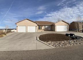 1079 S Honeysuckle Dr - Photo 1 of 1