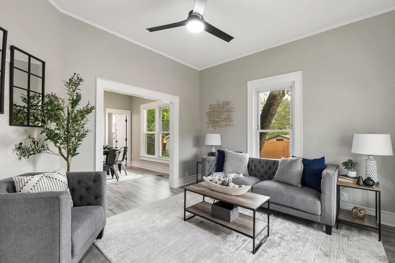 1028 E Costilla St - Photo 3 of 33