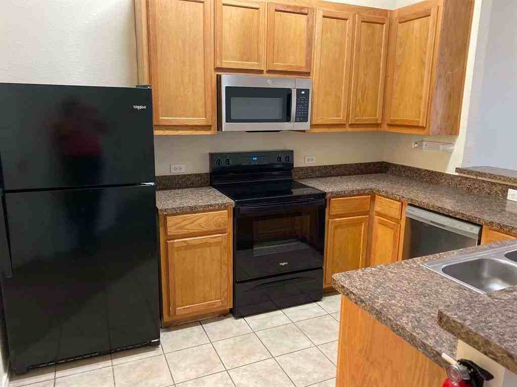 1050 Agape Ct #3 - Photo 3 of 17