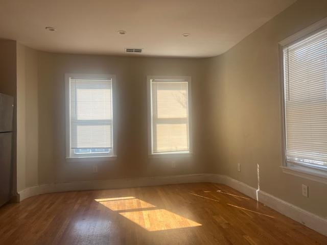 149 Franklin St - Photo 3 of 12