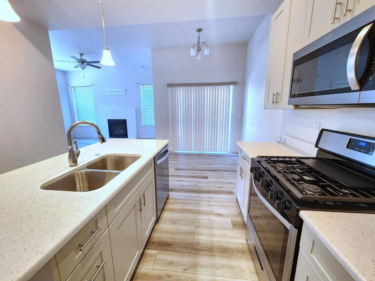 5706 Villa Lorenzo Drive - Photo 6 of 31