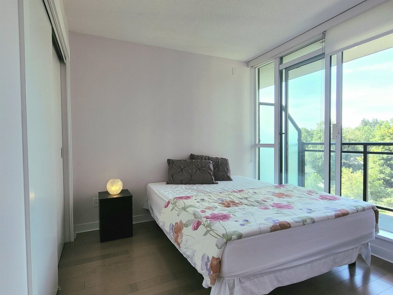 10777 University Drive #507 - Photo 3 of 8