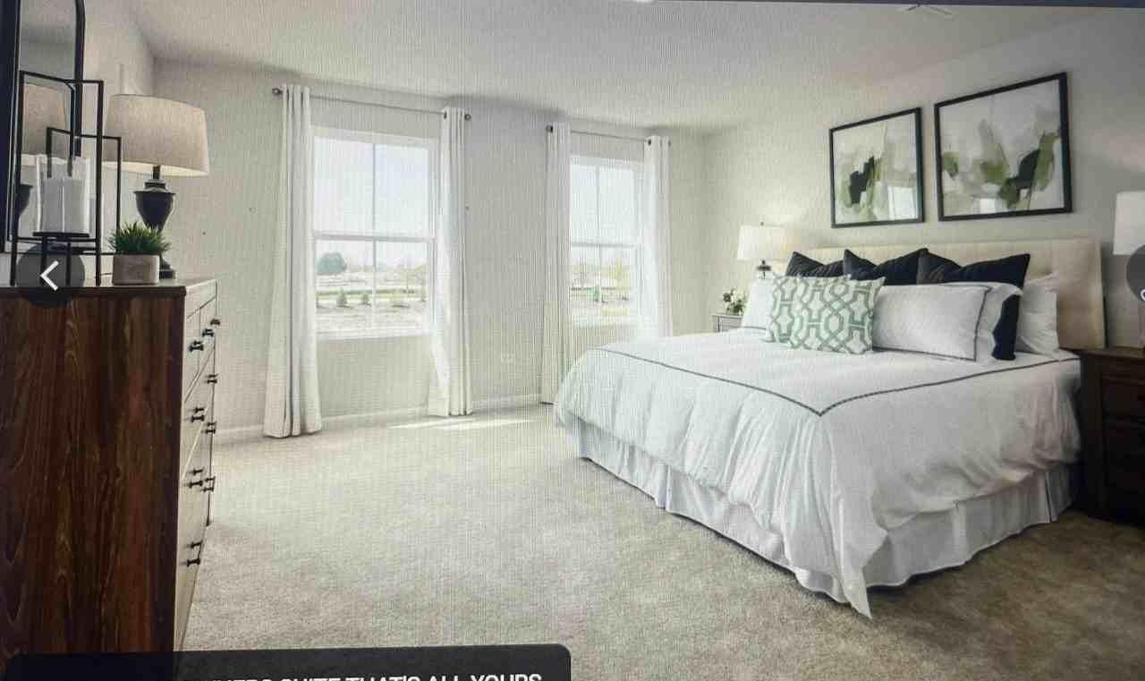 205 Tormore Drive - Photo 2 of 11