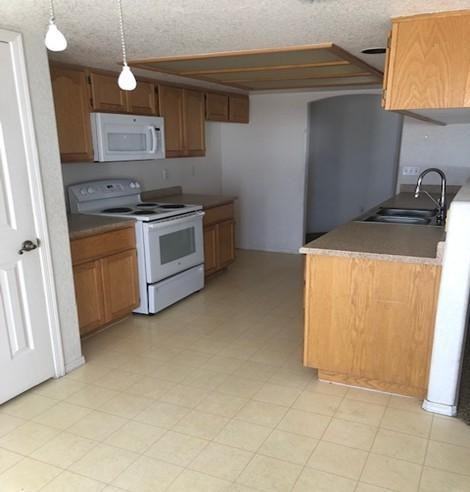 2934 Kiowa Blvd S - Photo 3 of 11