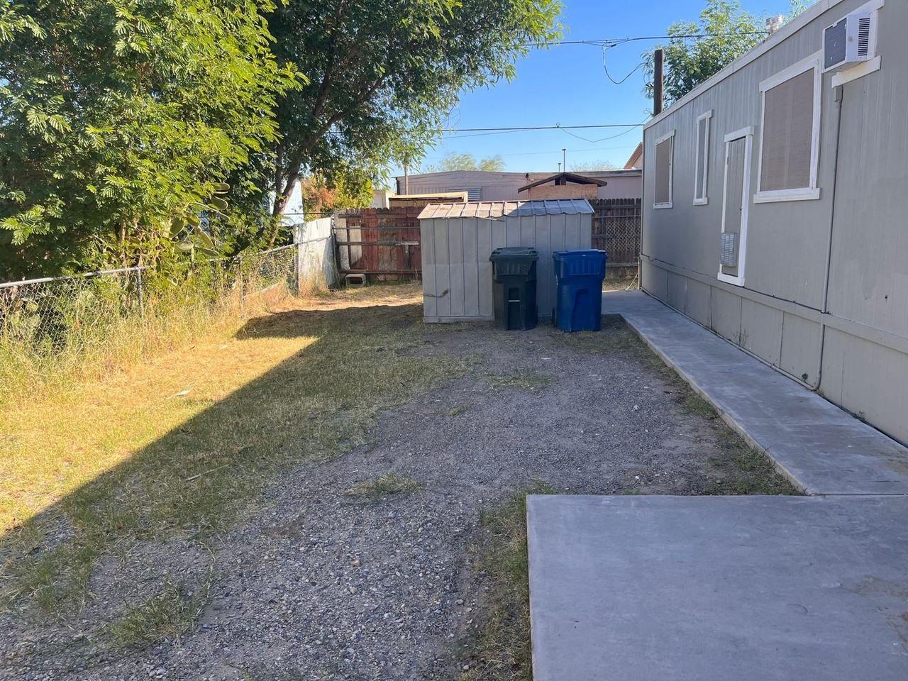 1876 Hualapai Drive - Photo 4 of 11