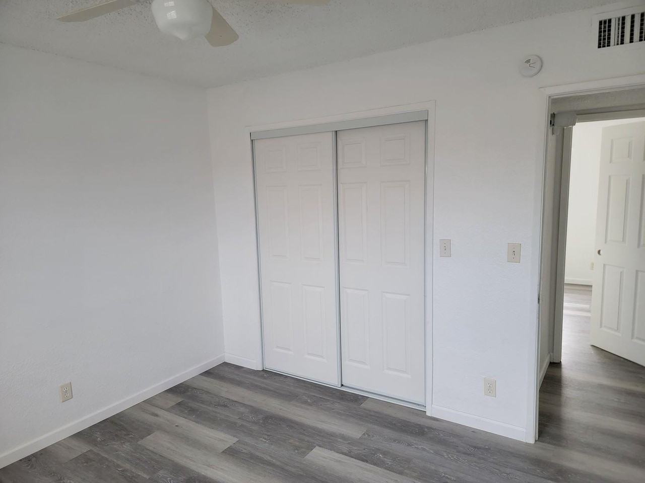 2140 Riviera Blvd #4 - Photo 6 of 9