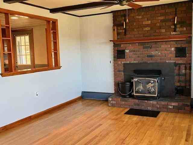 674 Greenwood Rd - Photo 3 of 33