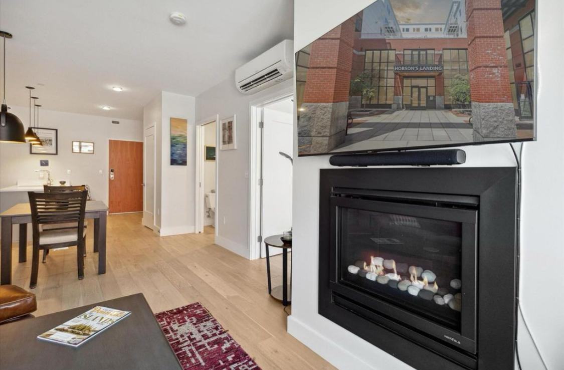 383 Commercial St #413 - Photo 2 of 12