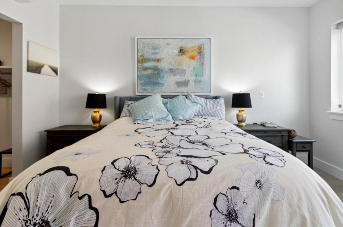 383 Commercial St #413 - Photo 5 of 12