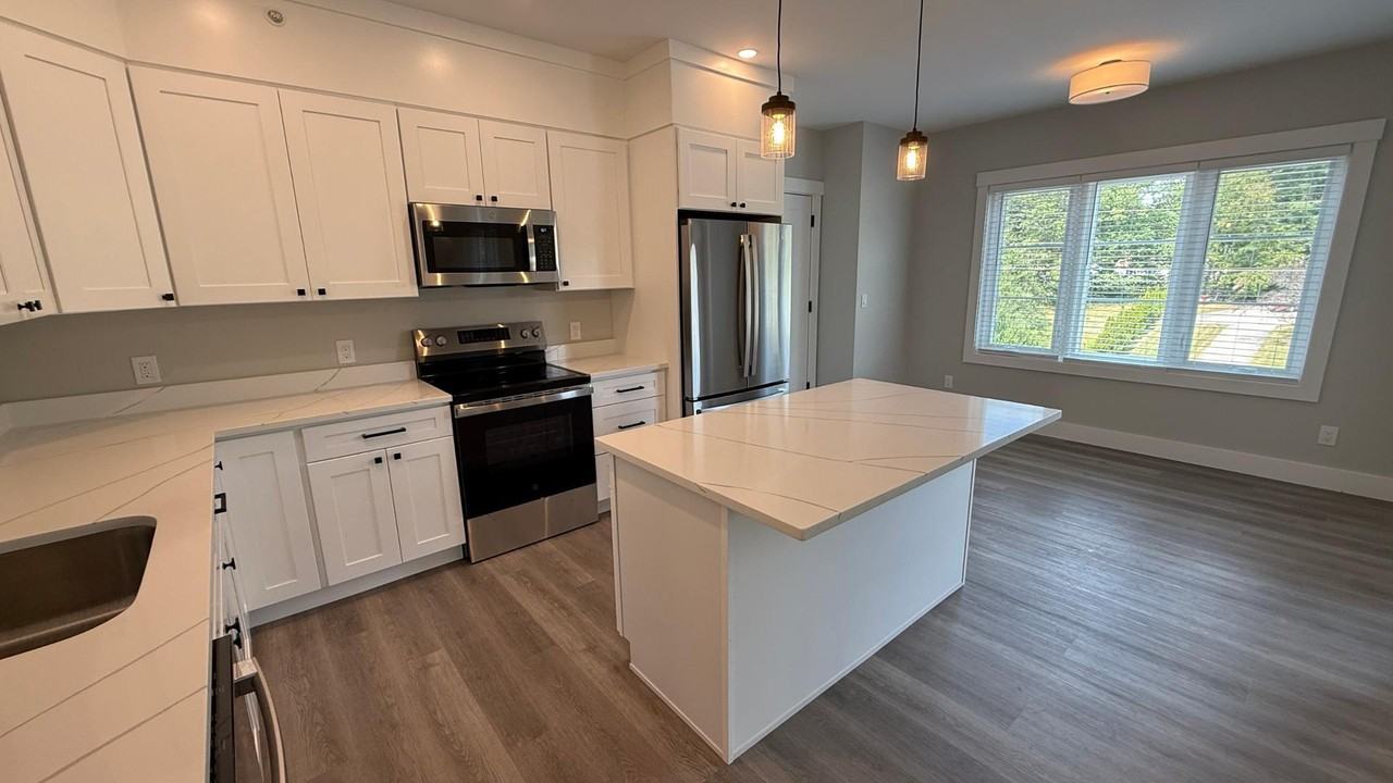 8 Normand Ct #101 - Photo 3 of 26