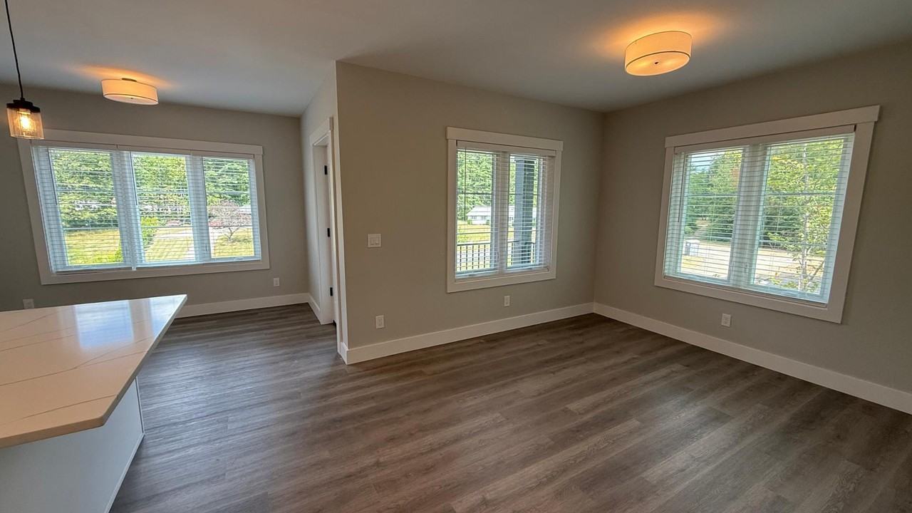 8 Normand Ct #101 - Photo 4 of 26