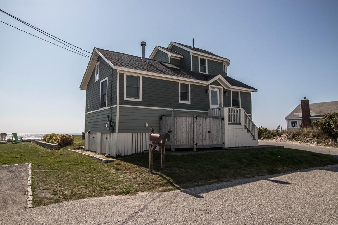 1 Shipwreck Rd - Photo 3 of 26