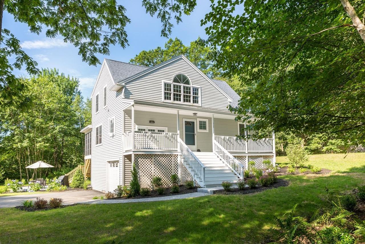 115 Spurwink Rd - Photo 2 of 33