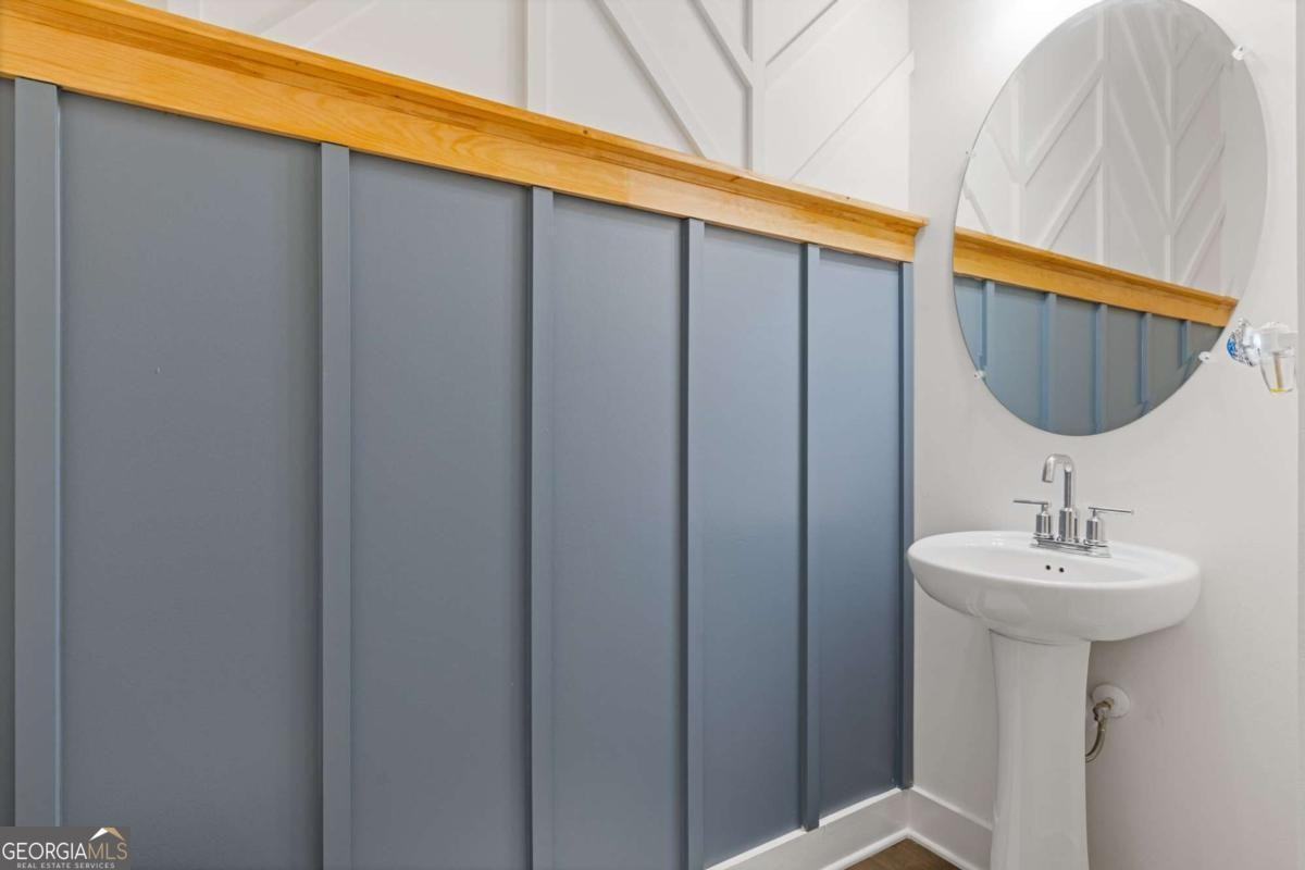 94 Garrison Dr - Photo 4 of 26