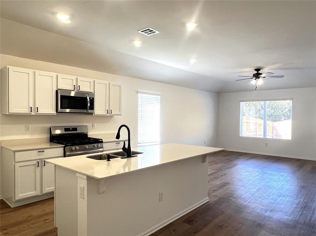 3433 Little Creek Dr - Photo 2 of 27