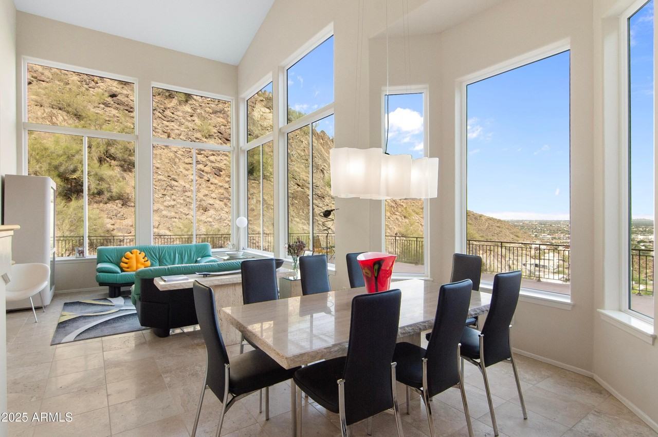 126 West North Lane - Photo 2 of 38