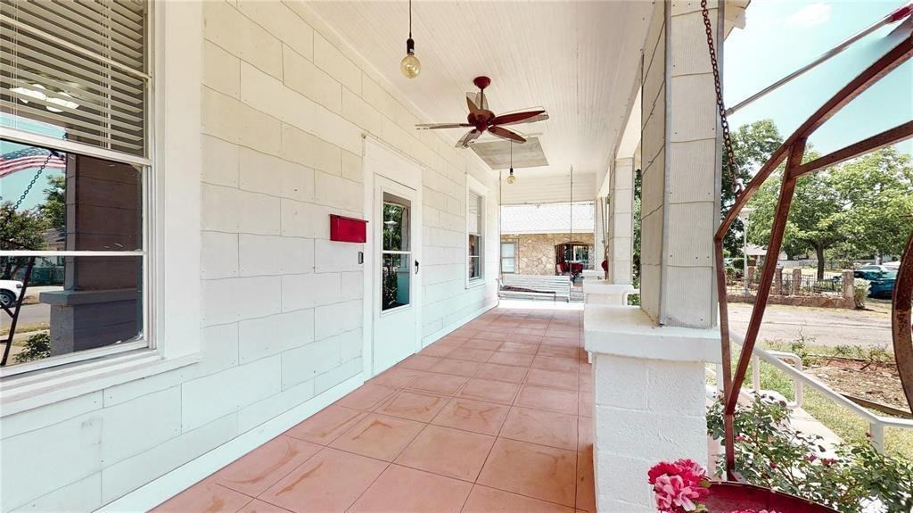 512 South Brighton Avenue - Photo 2 of 26