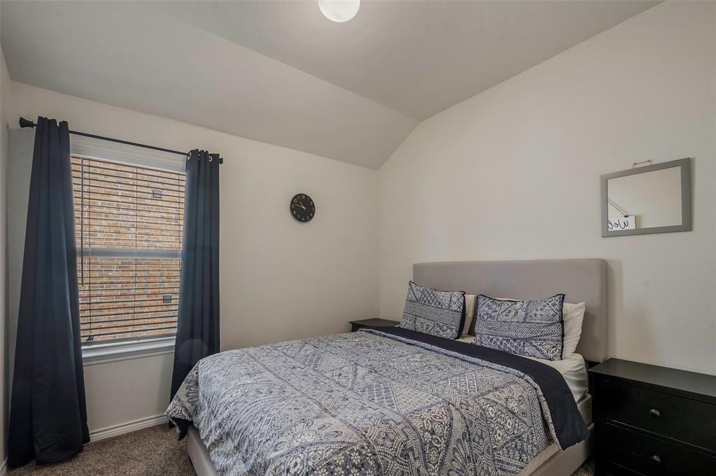 4008 Spur Trail Dr - Photo 3 of 18