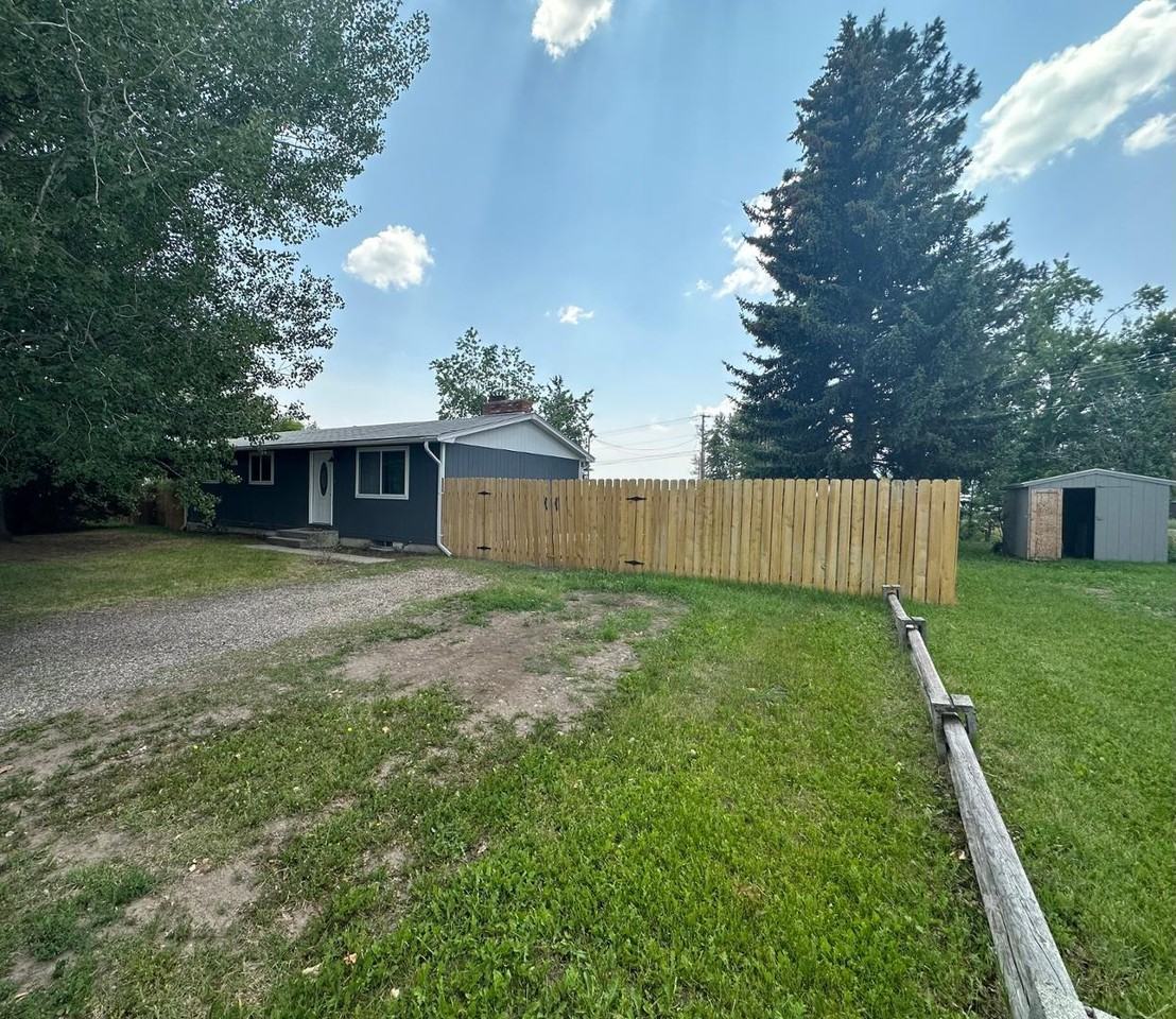 6 Glacier St - Photo 3 of 16