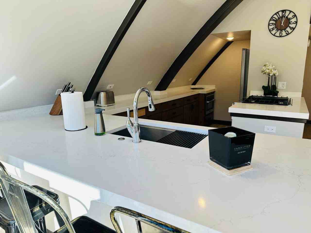 327 Stone Mountain Rd - Photo 3 of 32